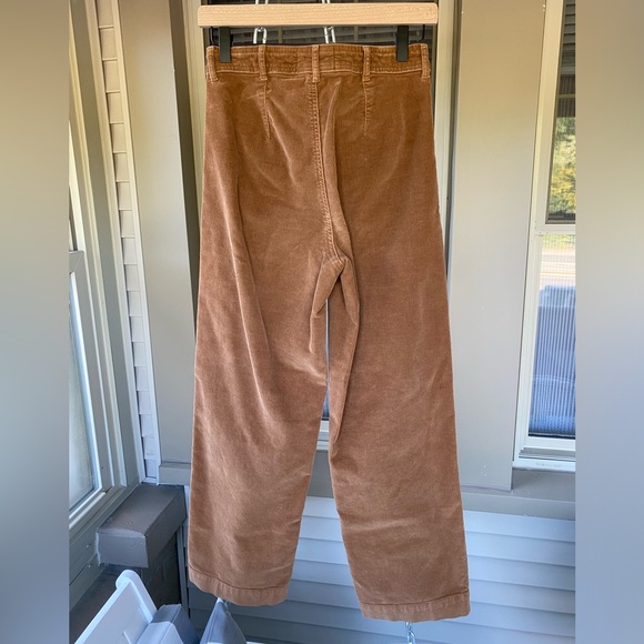 Everlane, Corduroy, Wide Leg Pant in Toasted Coconut! - Picture 4 of 10